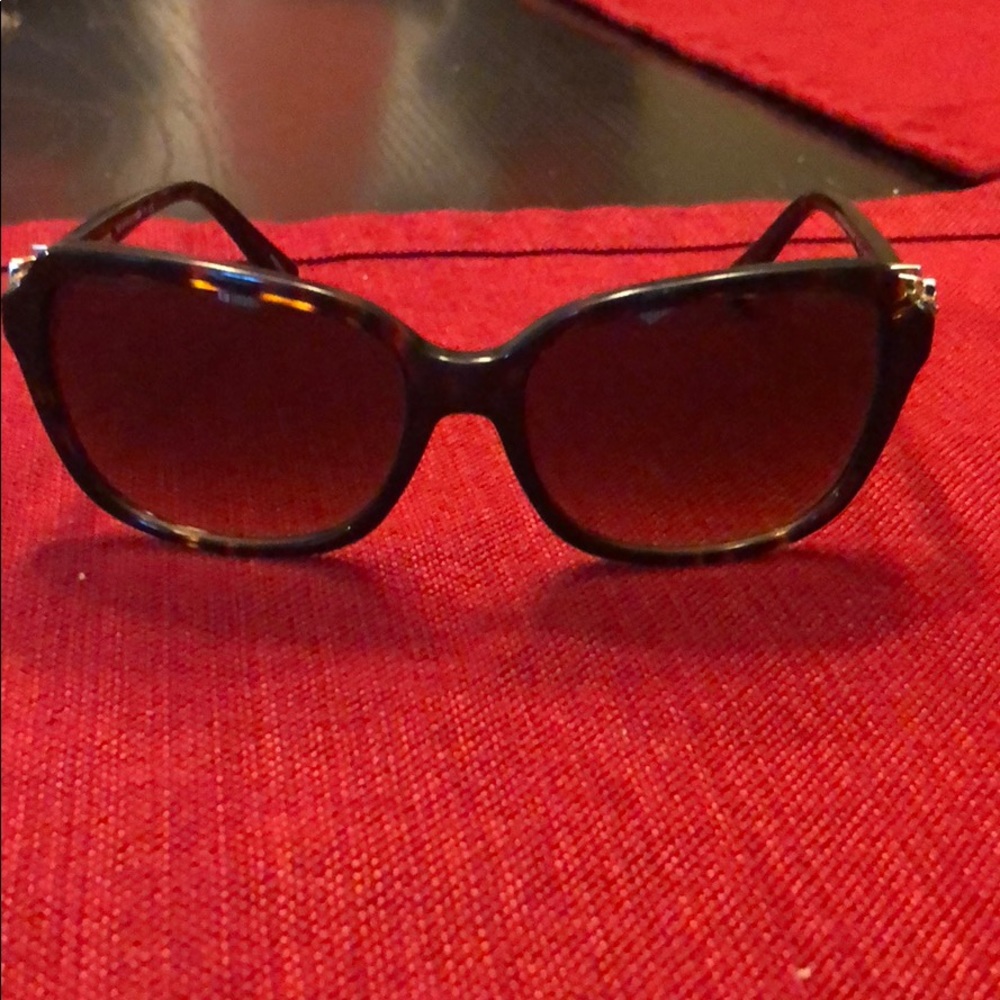 Coach women’s sunglasses HC8179 (Dark Tortoise)